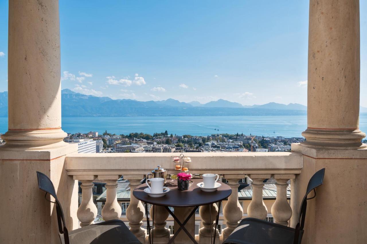 Lausanne Palace Exterior foto View from the hotel